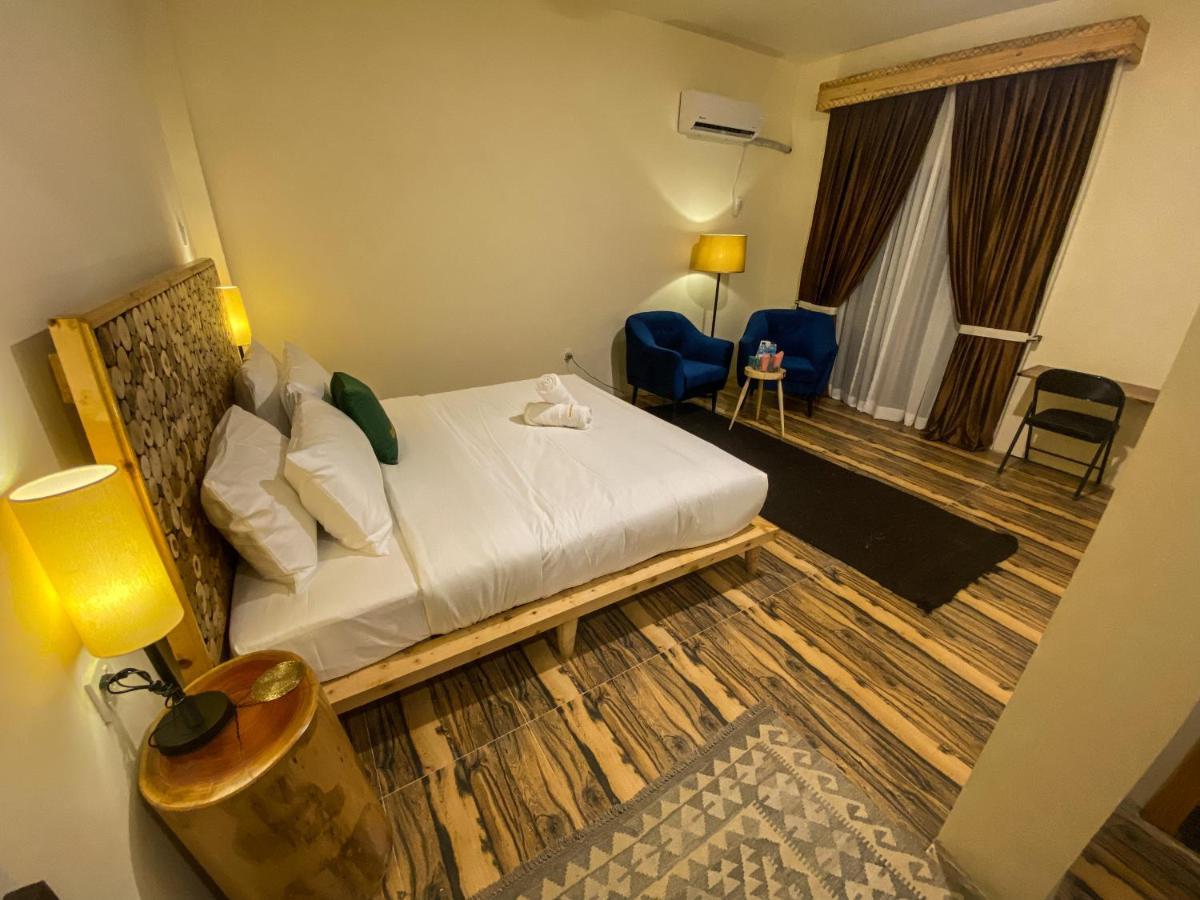 Dumani Nagar Hotel & Resort Karimabad  المظهر الخارجي الصورة