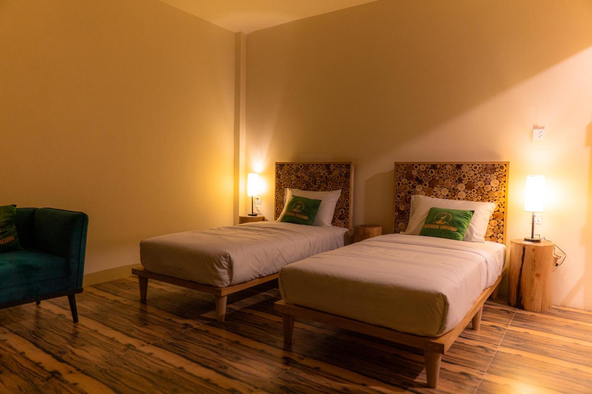 Dumani Nagar Hotel & Resort Karimabad  المظهر الخارجي الصورة