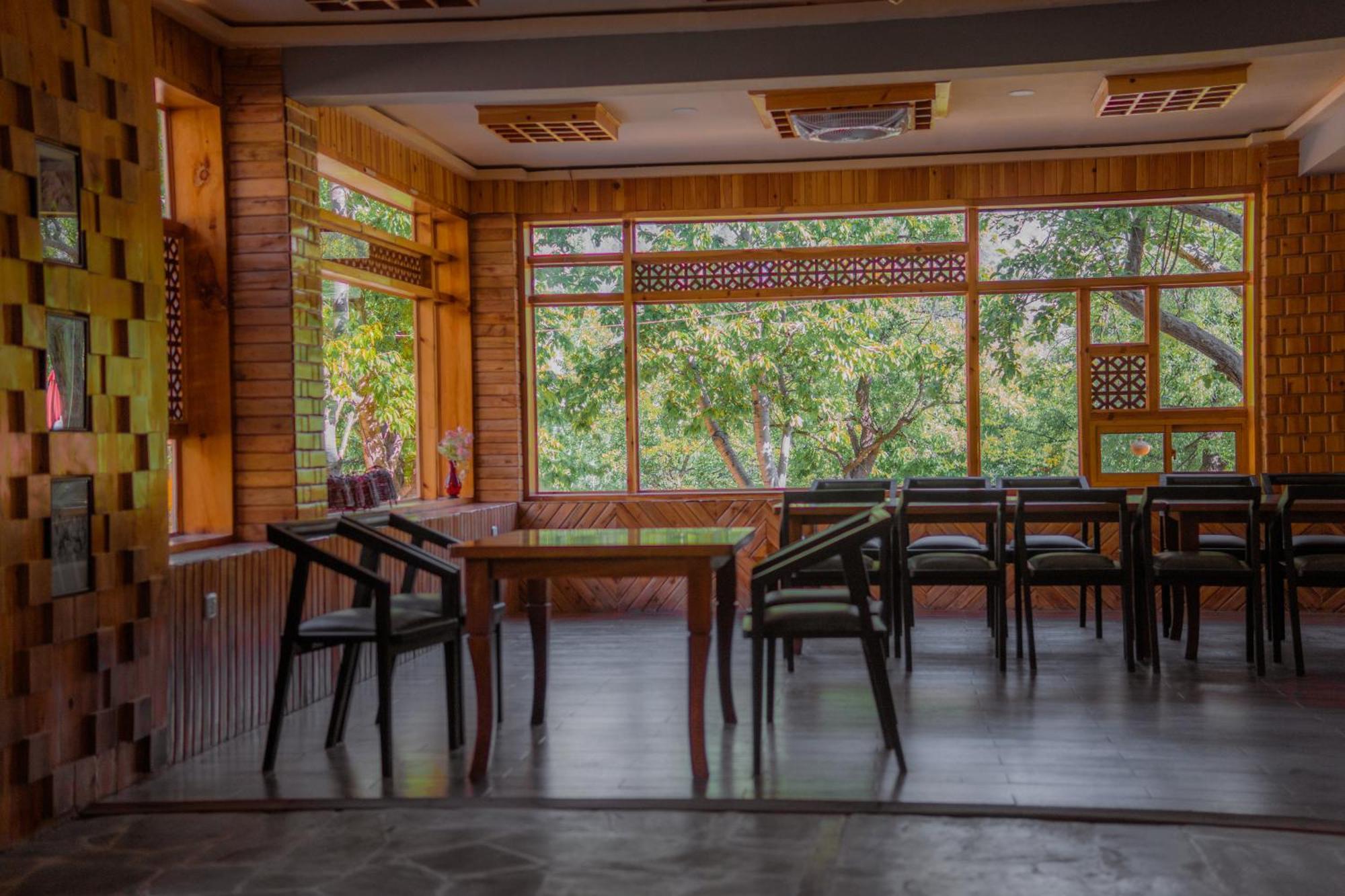 Dumani Nagar Hotel & Resort Karimabad  المظهر الخارجي الصورة