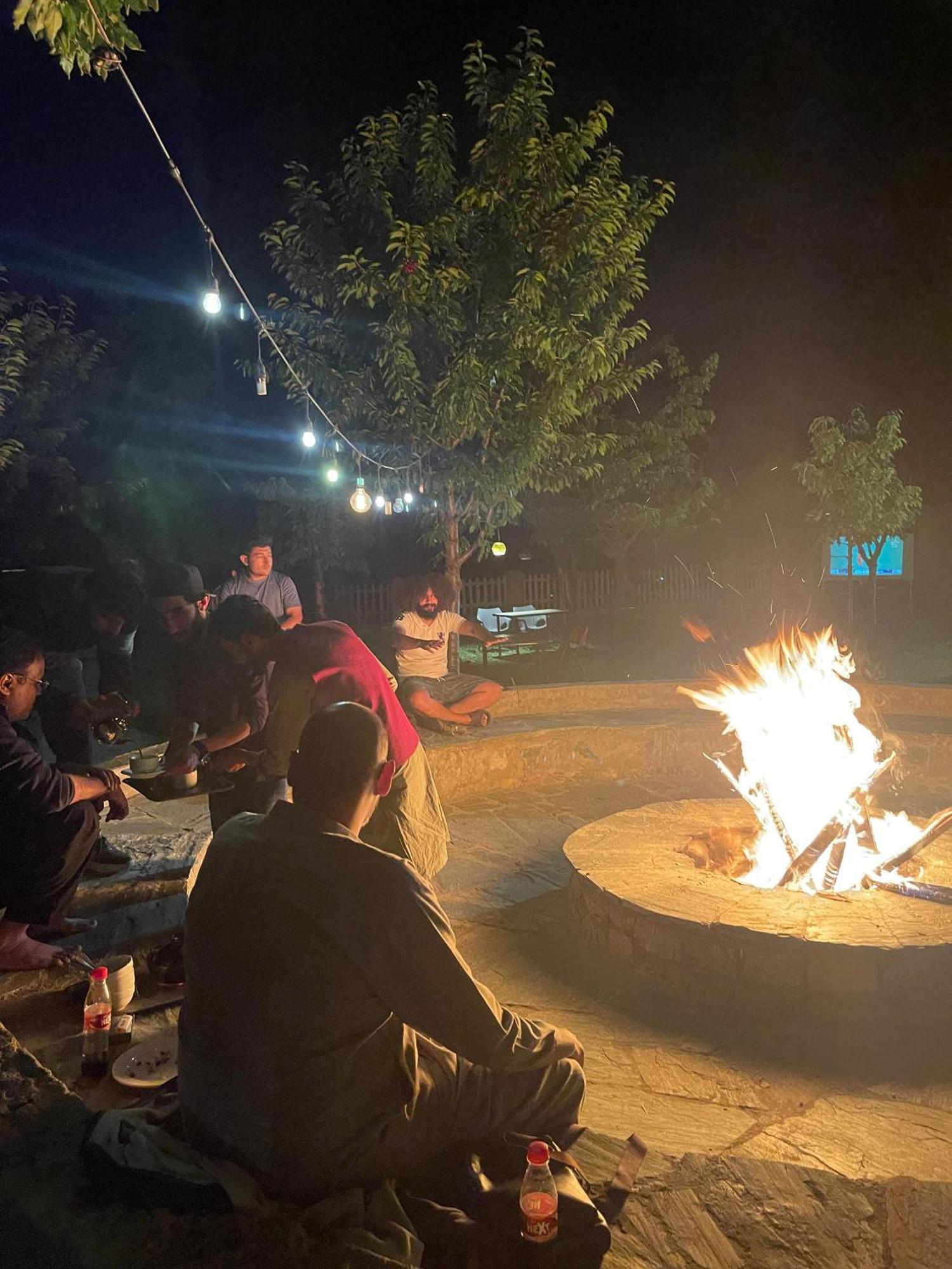Dumani Nagar Hotel & Resort Karimabad  المظهر الخارجي الصورة